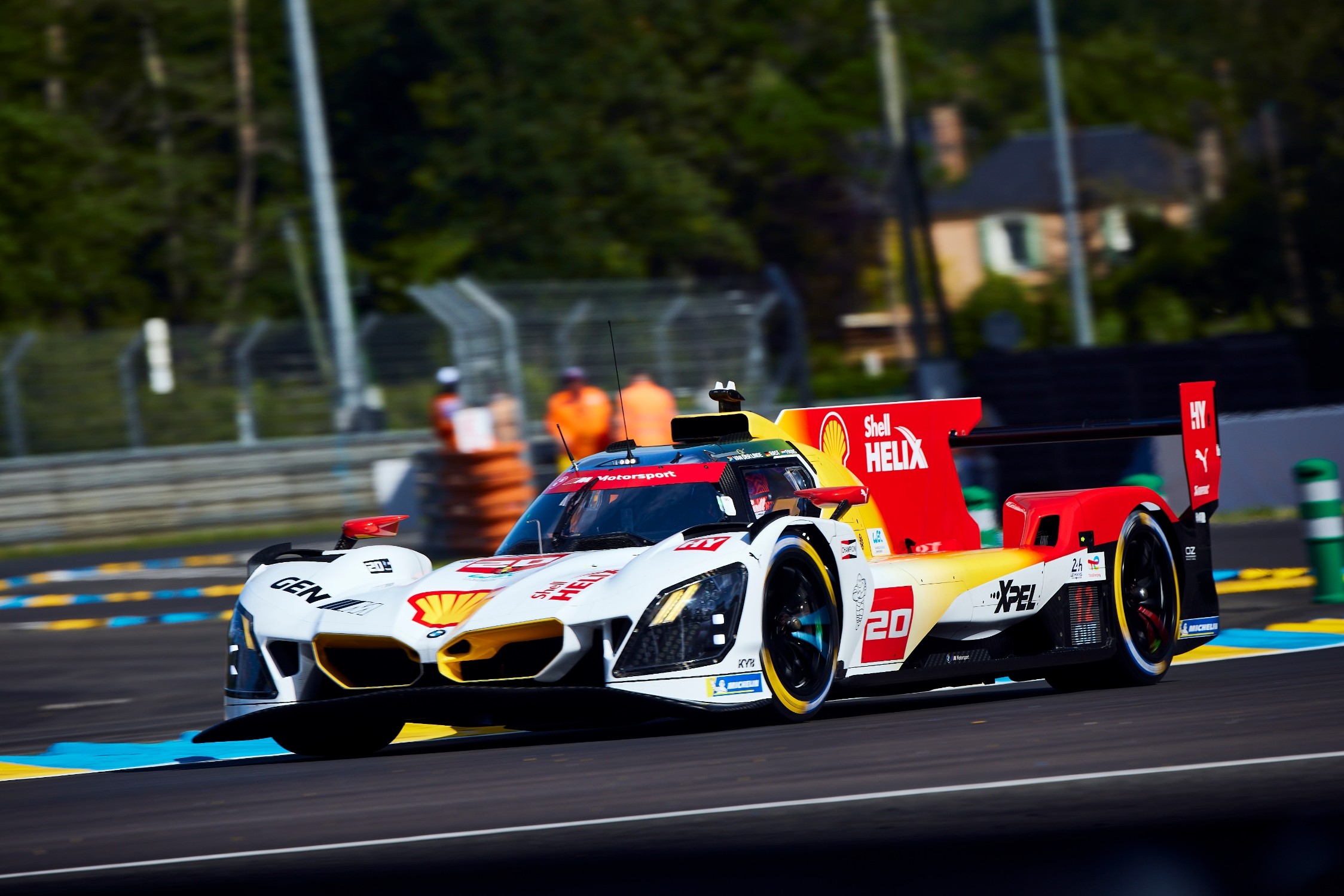 P90644688_lowRes_le-mans-fra-7-june-2